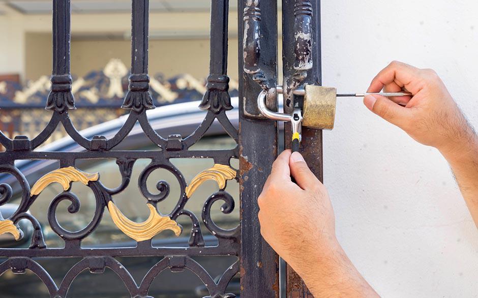 tarifs serrurier ouverture de porte Beauchamp